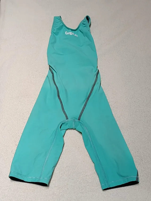 Arena Bañador Competición niña