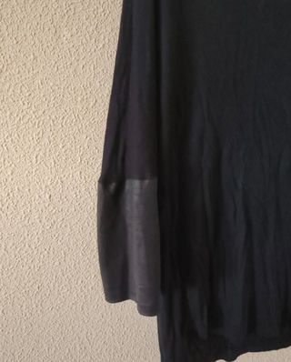 Camiseta manga 3/4 con detalles polipiel