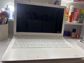 Portátil Toshiba Satellite Blanco
