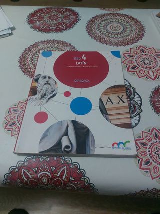 Latín 4.