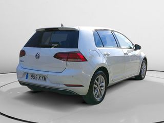 Volkswagen Golf Advance