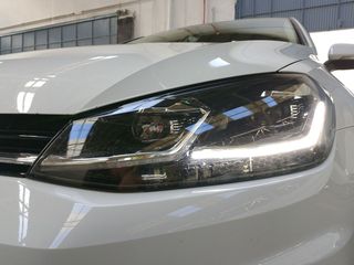Volkswagen Golf Advance