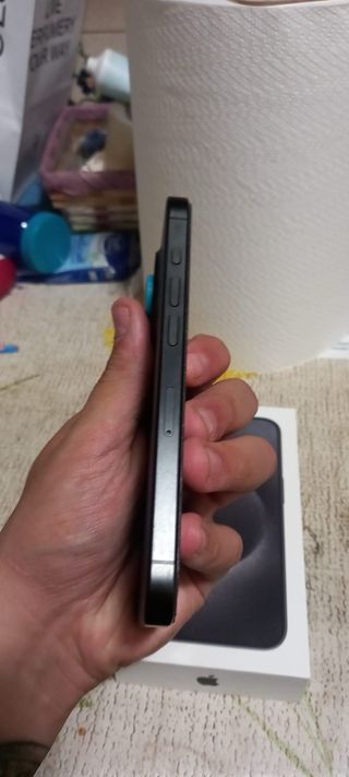 iPhone 15 Pro Nero