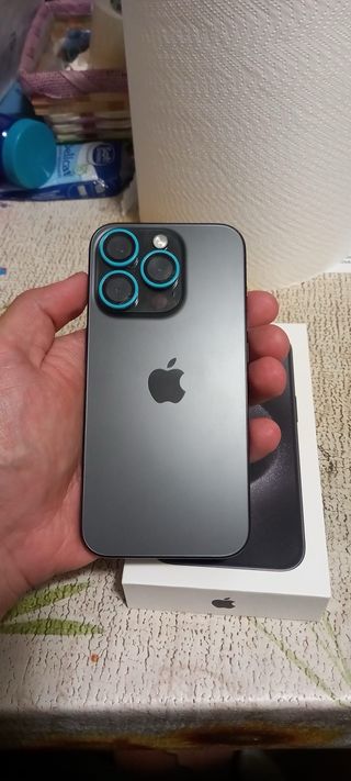 iPhone 15 Pro Nero
