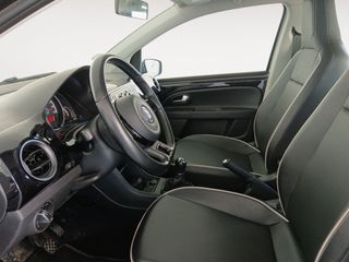 Volkswagen up! Club