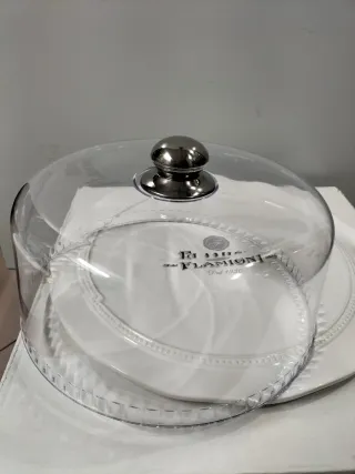 Piatto in ceramica con coperchio