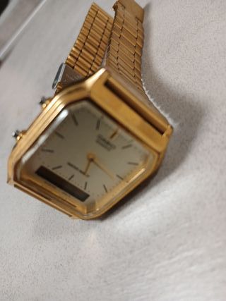 Reloj Casio Dorado Analógico-Digital