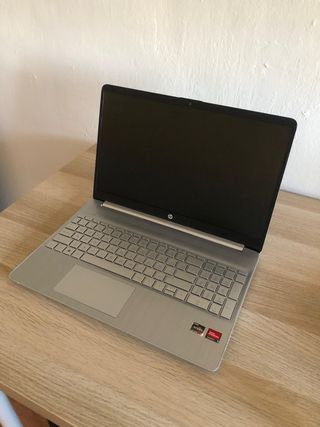 Portátil HP Plata Alto Rendimiento