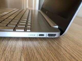 Portátil HP Plata Alto Rendimiento
