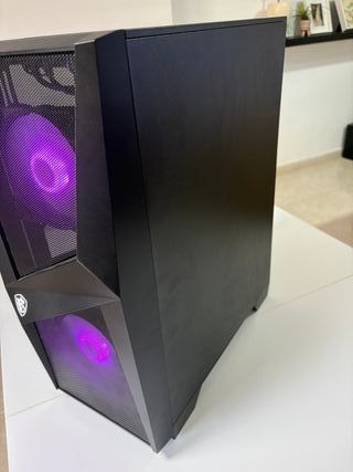 Torre de Ordenador Gaming I5 como nueva 