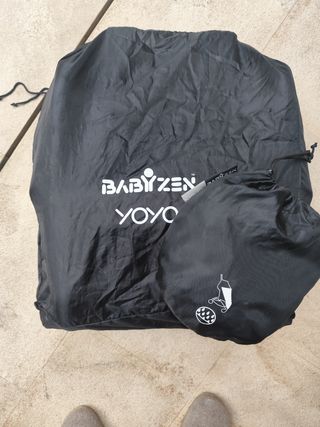 Carrito Yoyo Verde con Impermeable y Bolsa