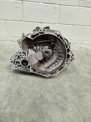 Caja de cambios  Opel Meriva B 1.4 turbo de 2016