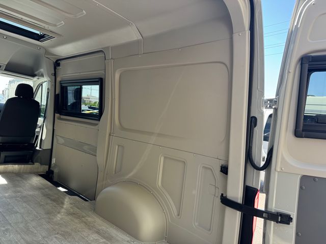 Volkswagen Crafter 2.0tdi 140cv Automático 2025