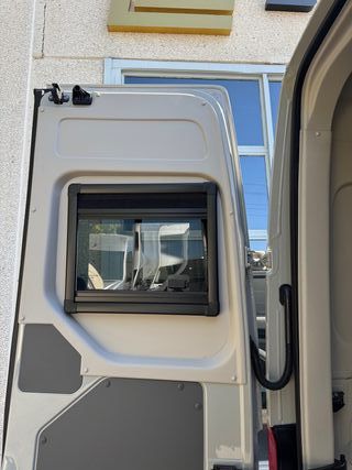 Volkswagen Crafter 2.0tdi 140cv Automático 2025
