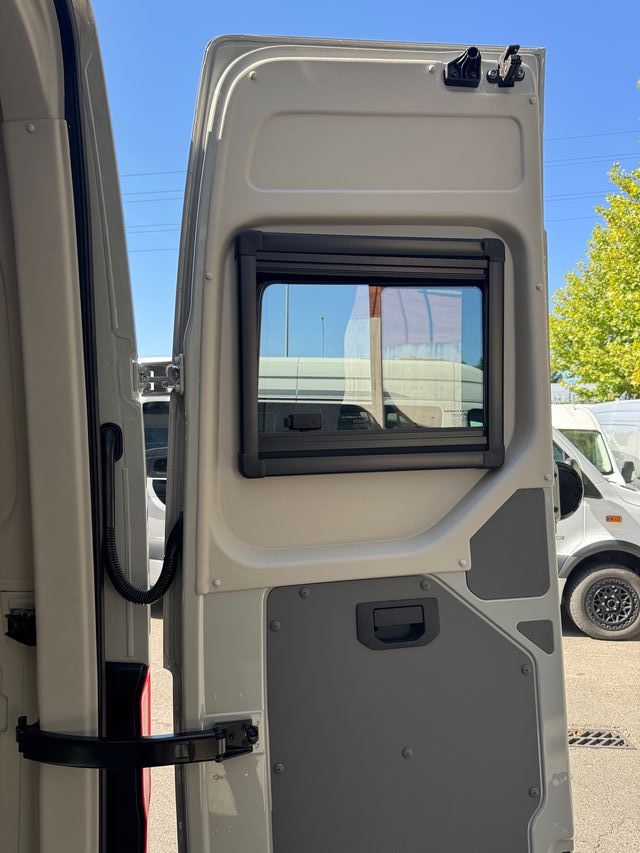 Volkswagen Crafter 2.0tdi 140cv Automático 2025