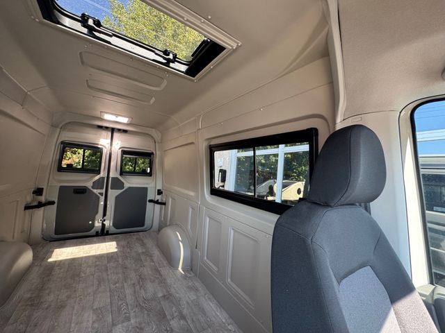 Volkswagen Crafter 2.0tdi 140cv Automático 2025