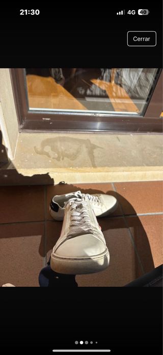 Zapatillas Veja Blancas y Rojas