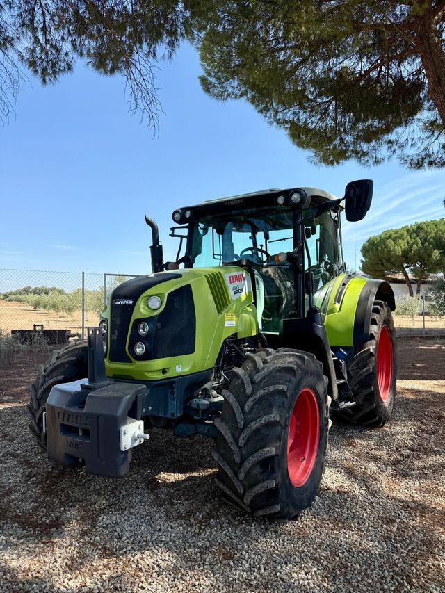 Tractor Claas Arion 460 140cv