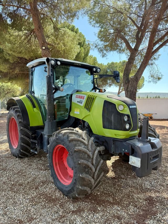 Tractor Claas Arion 460 140cv