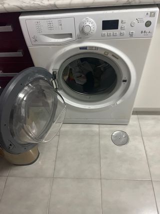 Lavadora secadora Hotpoint Ariston