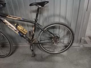 Bicicleta BH de montaña