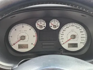 SEAT Leon 2004