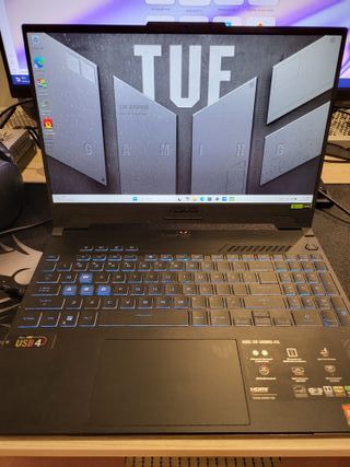 Asus TUF A15 Ryzen9 7940HS RTX4070 32GB 1TB SSD