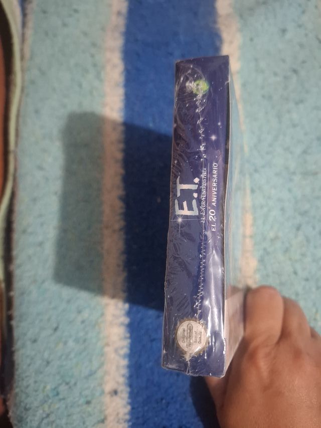 E.T. El Extraterrestre Game Boy Color.sin abrir