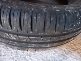 Neumático Michelin 175/65 R15 84H