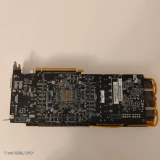 Tarjeta Gráfica AMD Sapphire Triple Fan