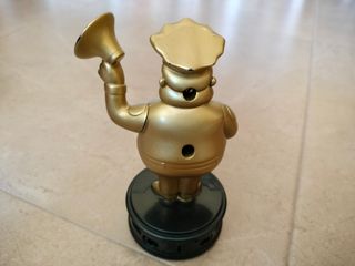 Figura dorada Jefe Wiggum