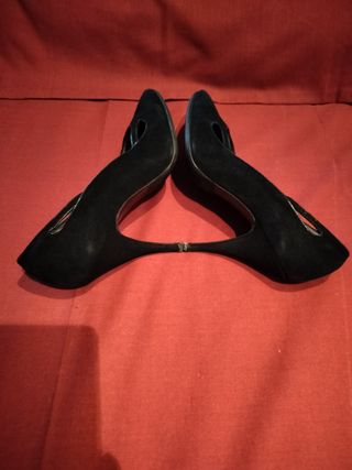 Zapatos de tacón negros
