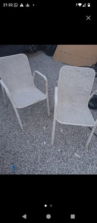2 sedie in ferro bianco