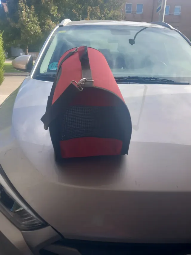 Transportín para mascotas rojo