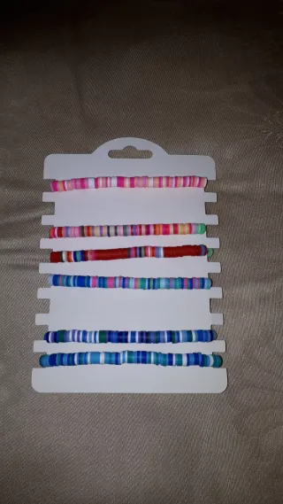 Braccialetti elastici con croce