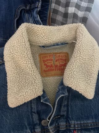 Chaqueta tejana Levi's con borrego Talla M