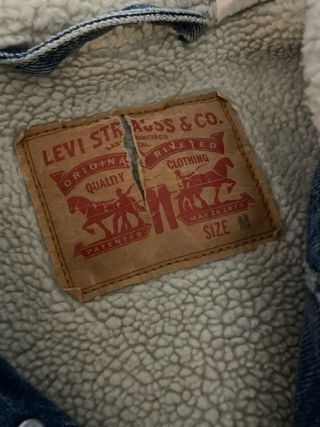 Chaqueta tejana Levi's con borrego Talla M