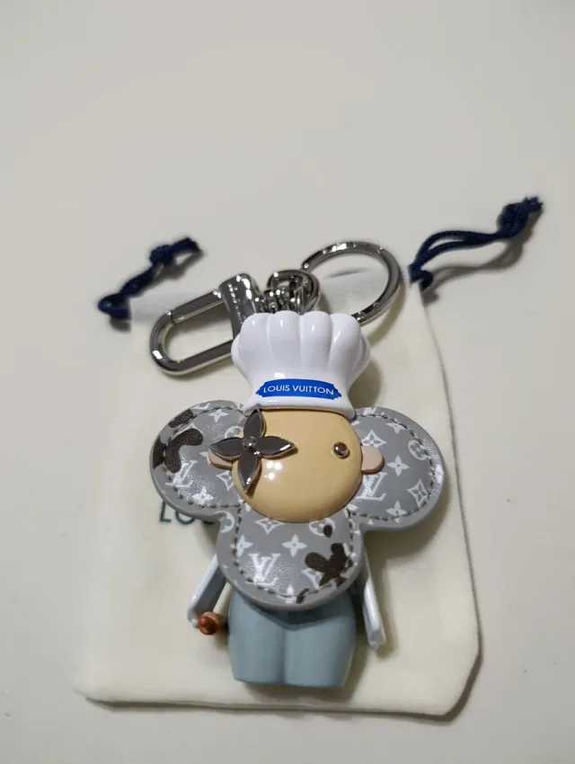 Llavero Louis Vuitton Chef