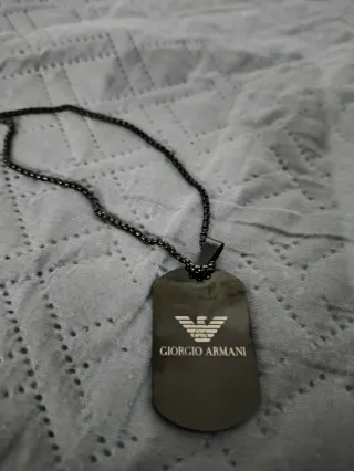 Colgante marca Giorgio Armani Negro elegante