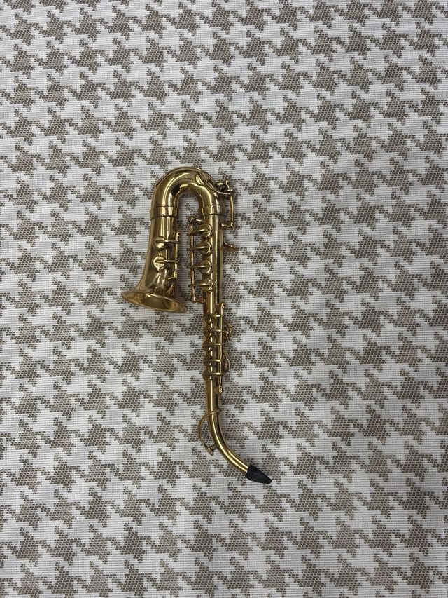 Mini saxofón miniatura instrumento musical