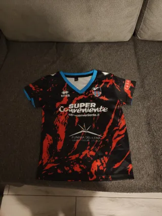 Maglia Calcio Catania bimbo 3/4 anni nuova