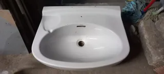 Lavabo de porcelana blanco
