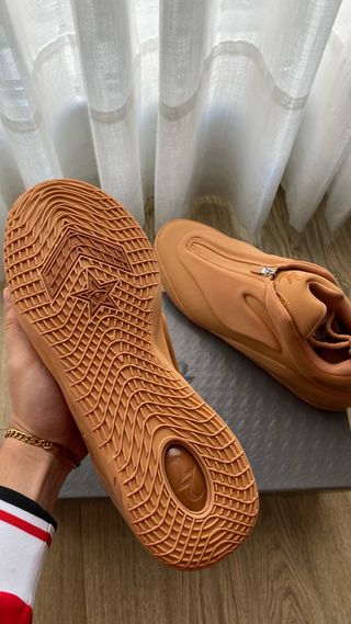 Converse Shai Hail Clay Beige/Naranja