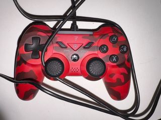 Mando PS4/PS3/PS5 Camuflaje Rojo