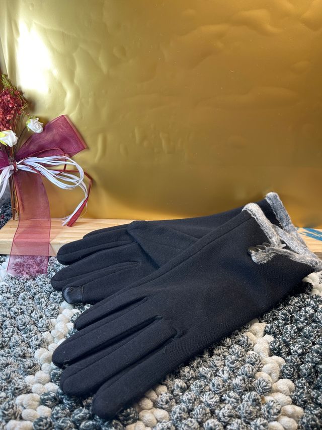 Guantes mujer táctiles negros y grises