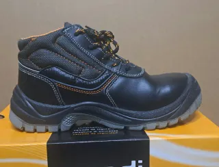 Botas de seguridad Calima con punta plástico 36 37