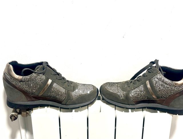 zapatillas deportivas con cuña  XTI talla 41