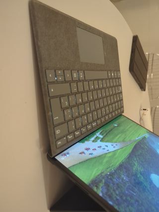 Microsoft Surface Pro 8 + Teclado