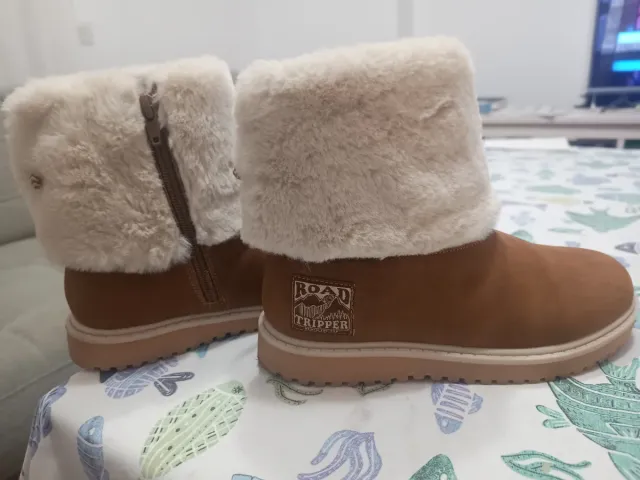 Botas niña borrego marrón con cremallera TALLA 33