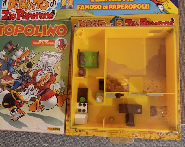 Topolino il deposito di zio Paperone